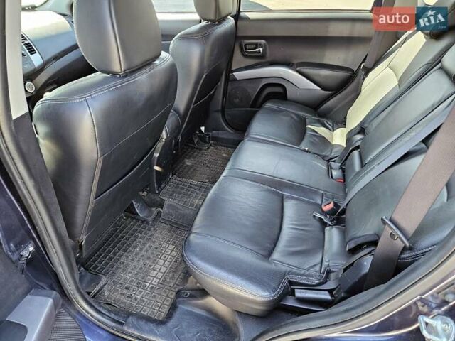 Мицубиси Аутлендер, объемом двигателя 2 л и пробегом 235 тыс. км за 8500 $, фото 12 на Automoto.ua