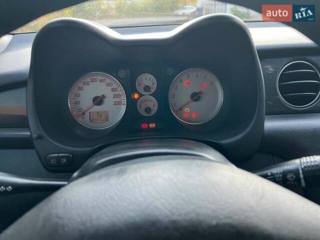 Мицубиси Аутлендер, объемом двигателя 2 л и пробегом 204 тыс. км за 7600 $, фото 2 на Automoto.ua