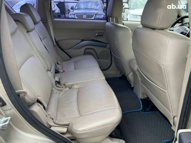 Мицубиси Аутлендер, объемом двигателя 0 л и пробегом 162 тыс. км за 10490 $, фото 25 на Automoto.ua