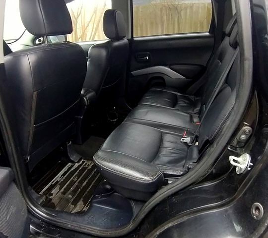 Мицубиси Аутлендер, объемом двигателя 20 л и пробегом 287 тыс. км за 5300 $, фото 6 на Automoto.ua