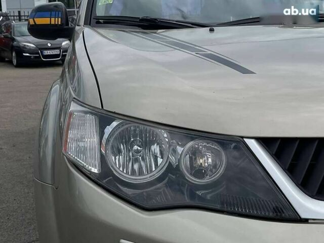 Мицубиси Аутлендер, объемом двигателя 0 л и пробегом 162 тыс. км за 10490 $, фото 2 на Automoto.ua