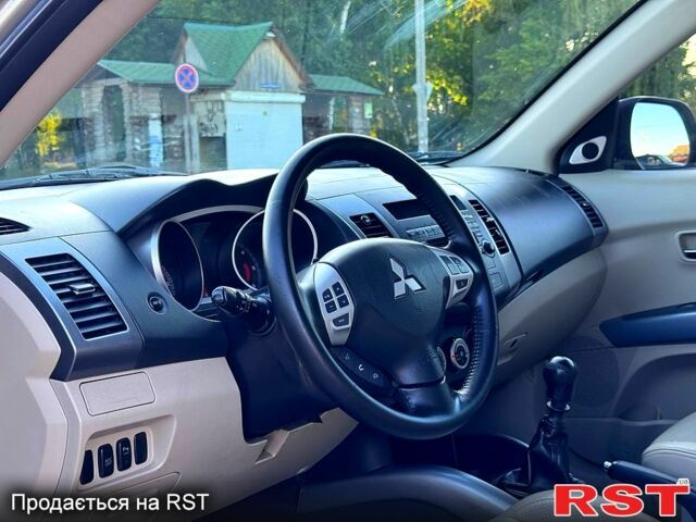 Мицубиси Аутлендер, объемом двигателя 2.2 л и пробегом 174 тыс. км за 8999 $, фото 5 на Automoto.ua