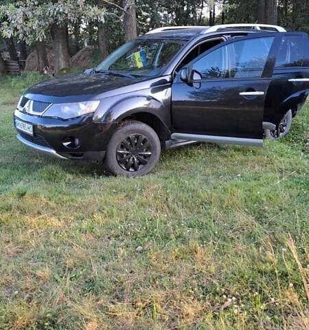 Мицубиси Аутлендер, объемом двигателя 2 л и пробегом 260 тыс. км за 7000 $, фото 4 на Automoto.ua