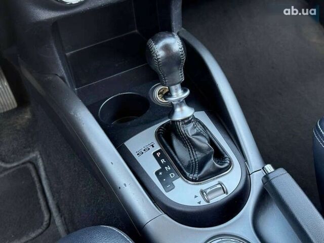 Мицубиси Аутлендер, объемом двигателя 2.2 л и пробегом 221 тыс. км за 9800 $, фото 25 на Automoto.ua