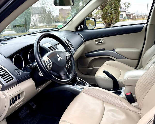 Міцубісі Аутлендер, об'ємом двигуна 2.2 л та пробігом 258 тис. км за 10998 $, фото 14 на Automoto.ua