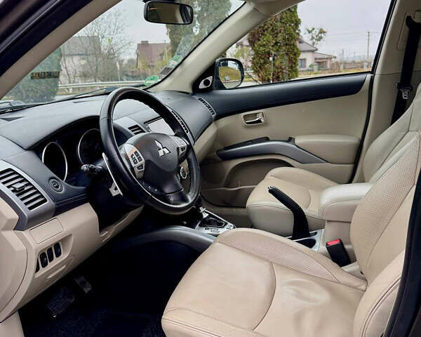 Міцубісі Аутлендер, об'ємом двигуна 2.2 л та пробігом 258 тис. км за 10998 $, фото 15 на Automoto.ua
