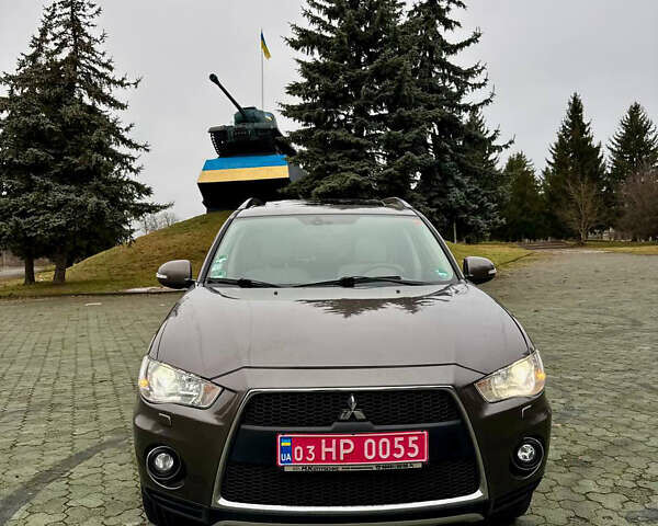 Міцубісі Аутлендер, об'ємом двигуна 2.2 л та пробігом 258 тис. км за 10998 $, фото 3 на Automoto.ua