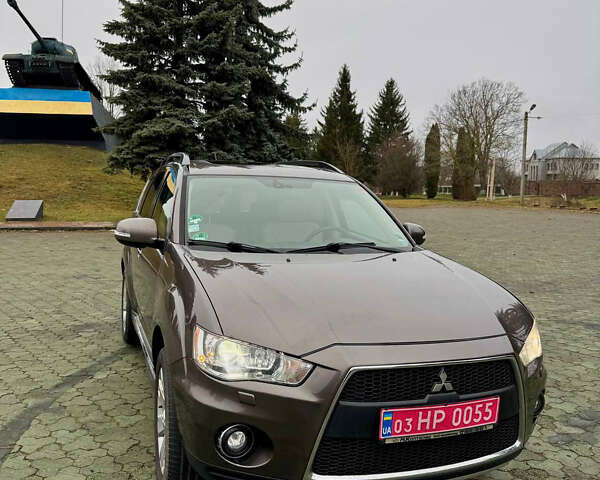 Міцубісі Аутлендер, об'ємом двигуна 2.2 л та пробігом 258 тис. км за 10998 $, фото 2 на Automoto.ua