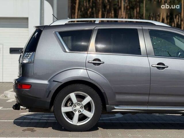 Мицубиси Аутлендер, объемом двигателя 2.2 л и пробегом 221 тыс. км за 9800 $, фото 9 на Automoto.ua