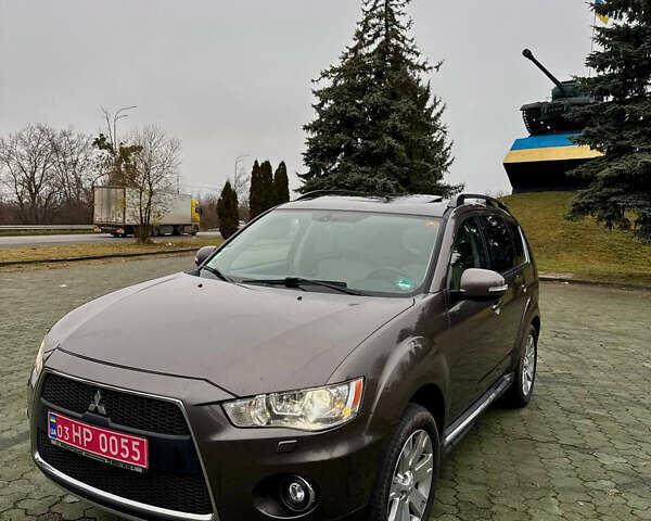 Міцубісі Аутлендер, об'ємом двигуна 2.2 л та пробігом 258 тис. км за 10998 $, фото 10 на Automoto.ua