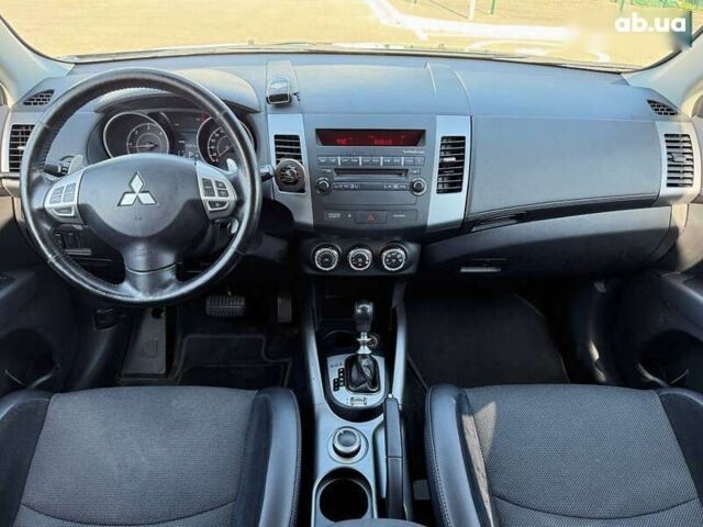 Мицубиси Аутлендер, объемом двигателя 2.2 л и пробегом 221 тыс. км за 9800 $, фото 18 на Automoto.ua