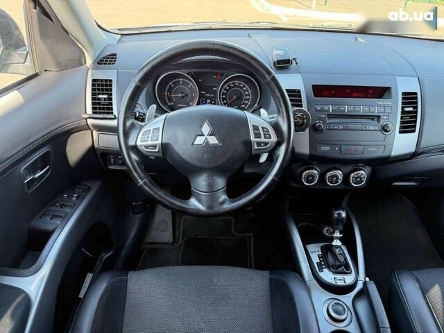 Мицубиси Аутлендер, объемом двигателя 2.2 л и пробегом 221 тыс. км за 9800 $, фото 21 на Automoto.ua