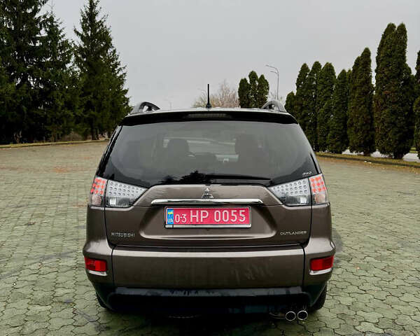 Міцубісі Аутлендер, об'ємом двигуна 2.2 л та пробігом 258 тис. км за 10998 $, фото 6 на Automoto.ua