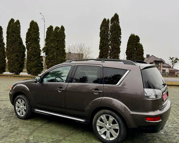 Міцубісі Аутлендер, об'ємом двигуна 2.2 л та пробігом 258 тис. км за 10998 $, фото 5 на Automoto.ua