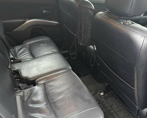 Мицубиси Аутлендер, объемом двигателя 2.2 л и пробегом 184 тыс. км за 11200 $, фото 9 на Automoto.ua