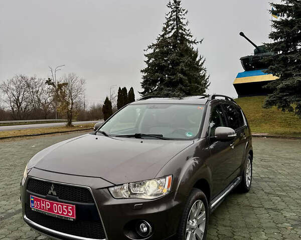 Міцубісі Аутлендер, об'ємом двигуна 2.2 л та пробігом 258 тис. км за 10998 $, фото 11 на Automoto.ua