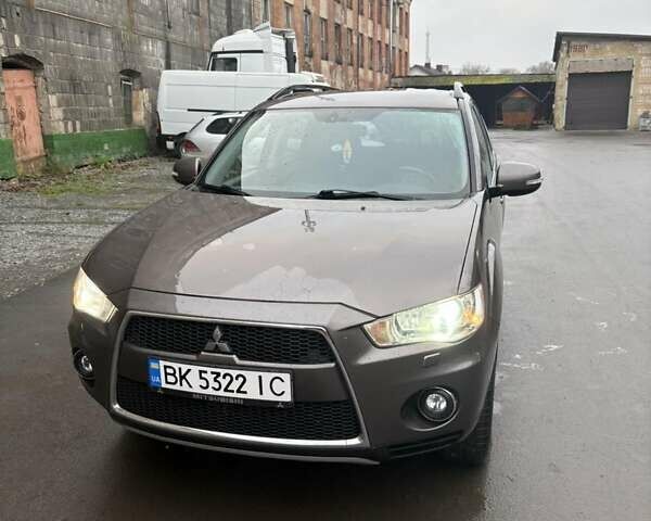 Мицубиси Аутлендер, объемом двигателя 2.2 л и пробегом 184 тыс. км за 11200 $, фото 7 на Automoto.ua