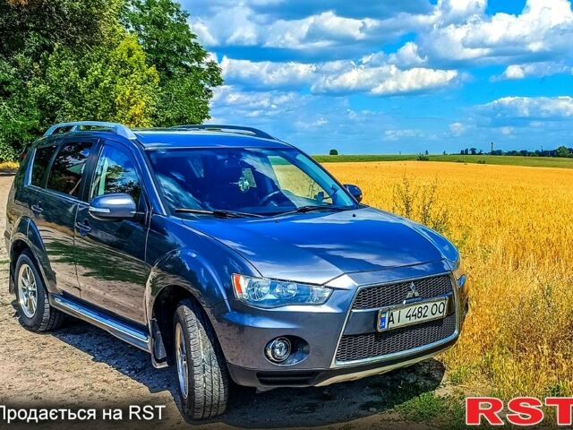 Мицубиси Аутлендер, объемом двигателя 2.2 л и пробегом 240 тыс. км за 10900 $, фото 1 на Automoto.ua