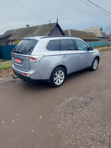 Міцубісі Аутлендер, об'ємом двигуна 2.3 л та пробігом 187 тис. км за 14000 $, фото 13 на Automoto.ua