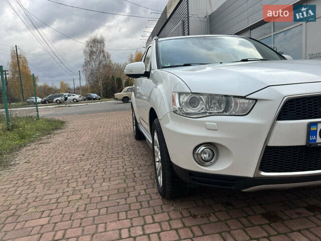 Міцубісі Аутлендер, об'ємом двигуна 2.3 л та пробігом 153 тис. км за 12500 $, фото 10 на Automoto.ua