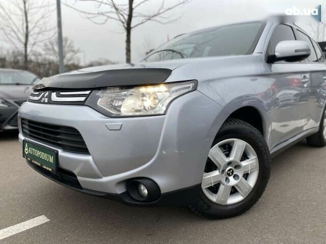 Мицубиси Аутлендер, объемом двигателя 0 л и пробегом 228 тыс. км за 14000 $, фото 13 на Automoto.ua