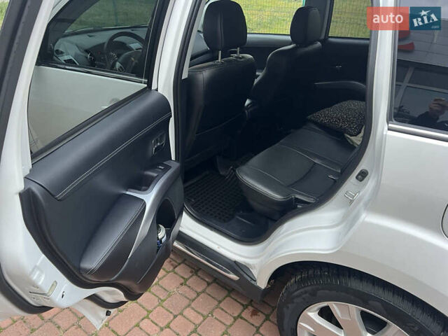Міцубісі Аутлендер, об'ємом двигуна 2.3 л та пробігом 153 тис. км за 12500 $, фото 19 на Automoto.ua