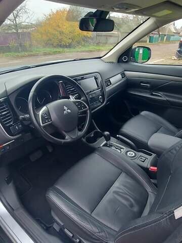 Міцубісі Аутлендер, об'ємом двигуна 2.3 л та пробігом 187 тис. км за 14000 $, фото 42 на Automoto.ua