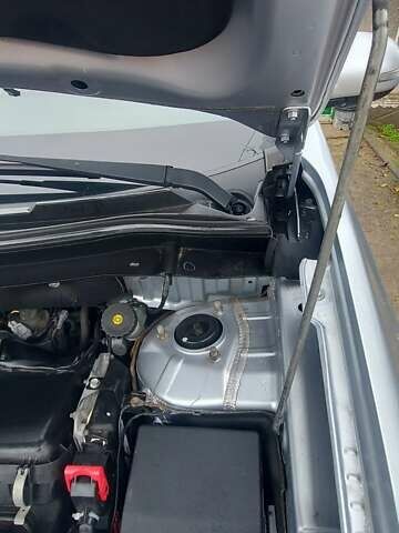 Міцубісі Аутлендер, об'ємом двигуна 2.3 л та пробігом 187 тис. км за 14000 $, фото 20 на Automoto.ua