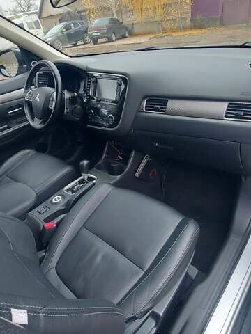 Міцубісі Аутлендер, об'ємом двигуна 2.3 л та пробігом 187 тис. км за 14000 $, фото 31 на Automoto.ua