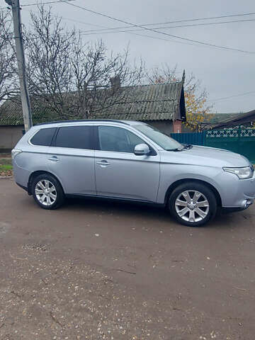 Міцубісі Аутлендер, об'ємом двигуна 2.3 л та пробігом 187 тис. км за 14000 $, фото 15 на Automoto.ua