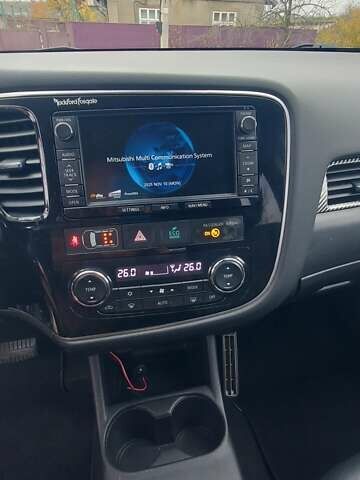 Міцубісі Аутлендер, об'ємом двигуна 2.3 л та пробігом 187 тис. км за 14000 $, фото 35 на Automoto.ua