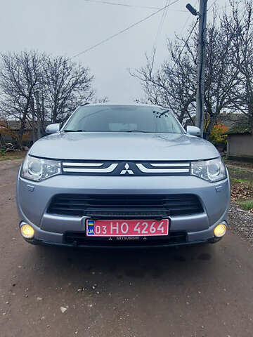 Міцубісі Аутлендер, об'ємом двигуна 2.3 л та пробігом 187 тис. км за 14000 $, фото 4 на Automoto.ua