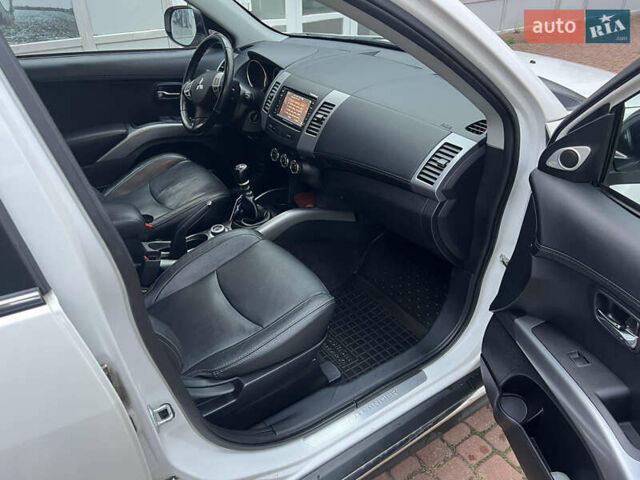 Міцубісі Аутлендер, об'ємом двигуна 2.3 л та пробігом 153 тис. км за 12500 $, фото 15 на Automoto.ua