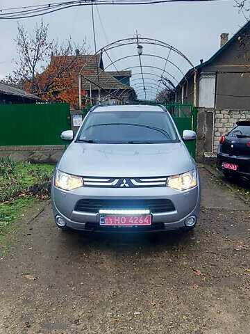 Міцубісі Аутлендер, об'ємом двигуна 2.3 л та пробігом 187 тис. км за 14000 $, фото 2 на Automoto.ua