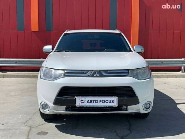 Мицубиси Аутлендер, объемом двигателя 0 л и пробегом 248 тыс. км за 11990 $, фото 2 на Automoto.ua