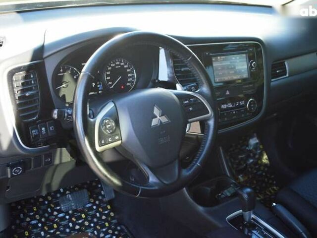 Мицубиси Аутлендер, объемом двигателя 0 л и пробегом 98 тыс. км за 13500 $, фото 16 на Automoto.ua