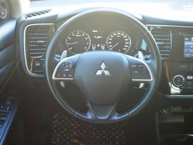 Мицубиси Аутлендер, объемом двигателя 0 л и пробегом 98 тыс. км за 13500 $, фото 17 на Automoto.ua