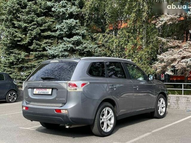 Мицубиси Аутлендер, объемом двигателя 0 л и пробегом 157 тыс. км за 12650 $, фото 4 на Automoto.ua