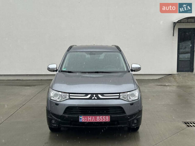 Мицубиси Аутлендер, объемом двигателя 2.27 л и пробегом 207 тыс. км за 13500 $, фото 1 на Automoto.ua
