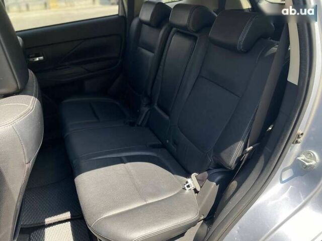 Мицубиси Аутлендер, объемом двигателя 2.3 л и пробегом 204 тыс. км за 15490 $, фото 15 на Automoto.ua