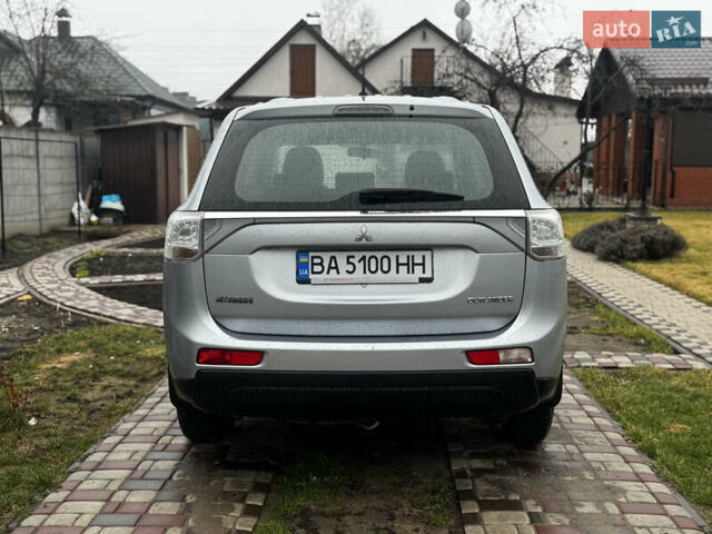 Мицубиси Аутлендер, объемом двигателя 2 л и пробегом 269 тыс. км за 10800 $, фото 7 на Automoto.ua