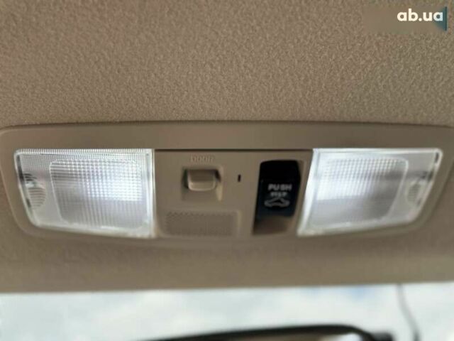 Мицубиси Аутлендер, объемом двигателя 0 л и пробегом 231 тыс. км за 12600 $, фото 21 на Automoto.ua