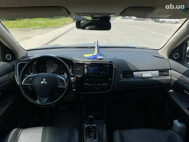 Мицубиси Аутлендер, объемом двигателя 2.3 л и пробегом 204 тыс. км за 15490 $, фото 20 на Automoto.ua