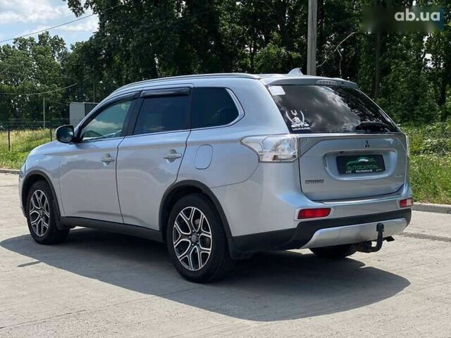 Мицубиси Аутлендер, объемом двигателя 2.3 л и пробегом 204 тыс. км за 15490 $, фото 5 на Automoto.ua