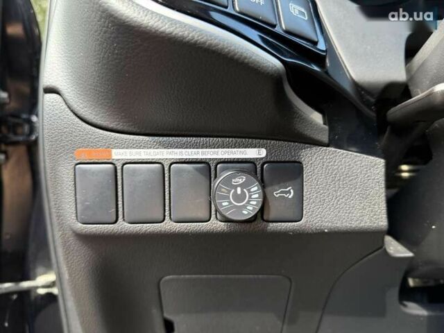 Мицубиси Аутлендер, объемом двигателя 0 л и пробегом 231 тыс. км за 12600 $, фото 15 на Automoto.ua