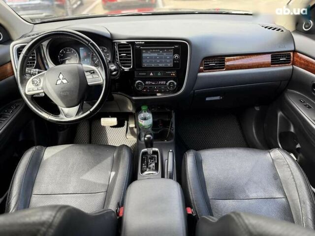 Мицубиси Аутлендер, объемом двигателя 0 л и пробегом 231 тыс. км за 12400 $, фото 29 на Automoto.ua