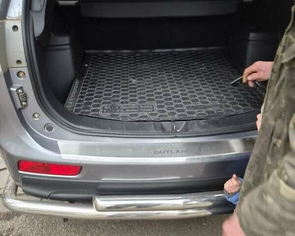 Міцубісі Аутлендер, об'ємом двигуна 2.4 л та пробігом 73 тис. км за 14000 $, фото 11 на Automoto.ua