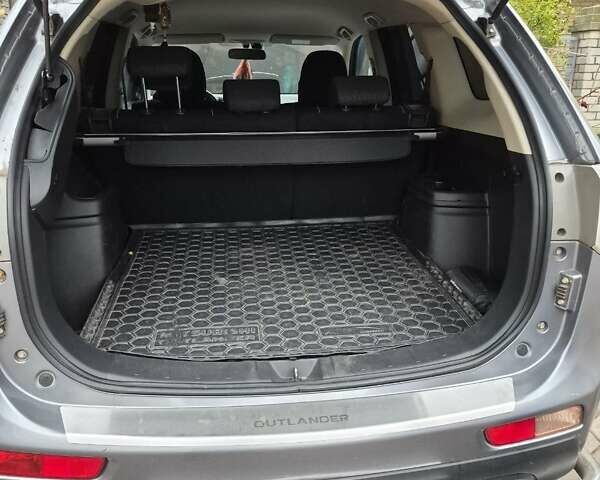 Міцубісі Аутлендер, об'ємом двигуна 2.4 л та пробігом 73 тис. км за 14000 $, фото 12 на Automoto.ua