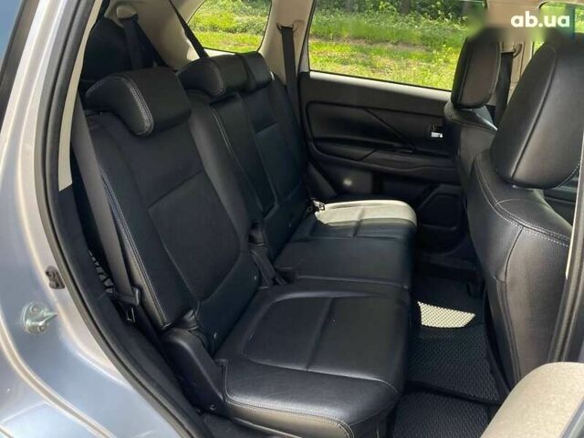 Мицубиси Аутлендер, объемом двигателя 2.3 л и пробегом 204 тыс. км за 15490 $, фото 17 на Automoto.ua