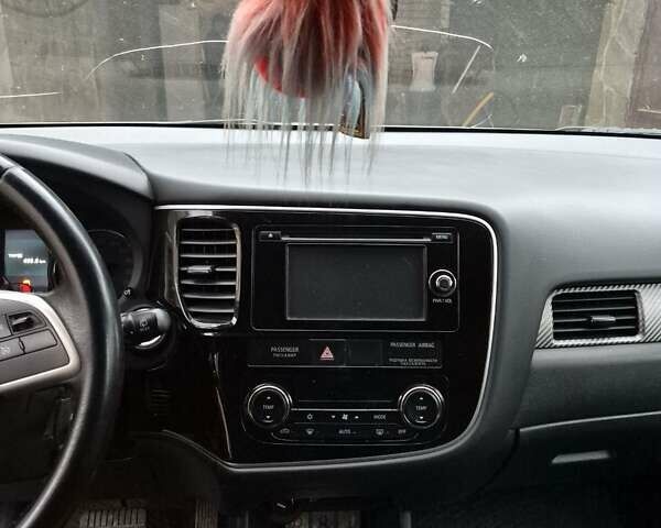 Міцубісі Аутлендер, об'ємом двигуна 2.4 л та пробігом 73 тис. км за 14000 $, фото 5 на Automoto.ua